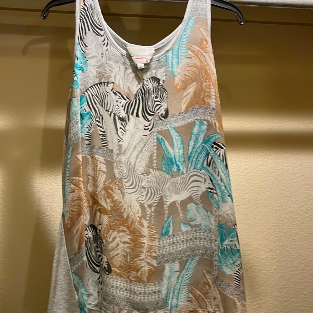 Sleeveless top